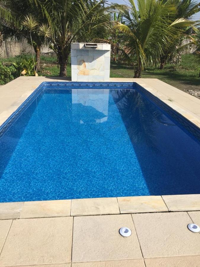 Villa Casa De Temporada Peruíbe Esterno foto