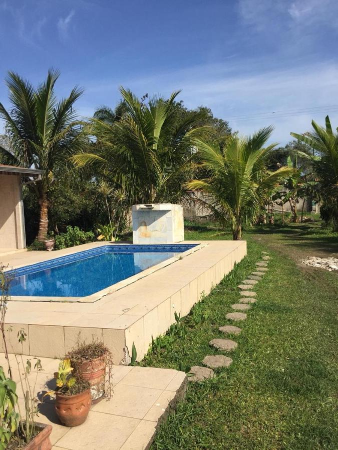 Villa Casa De Temporada Peruíbe Esterno foto